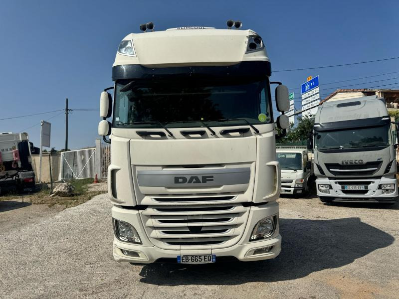 DAF XF 460 - Cabeza tractora: foto 2 DAF XF 460 - Cabeza tractora: foto 2