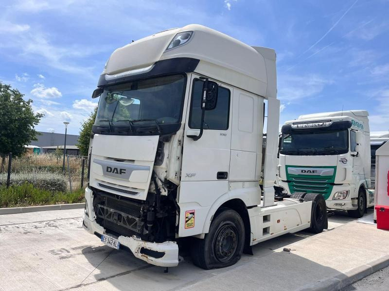 DAF XF 530 - Cabeza tractora: foto 1 DAF XF 530 - Cabeza tractora: foto 1