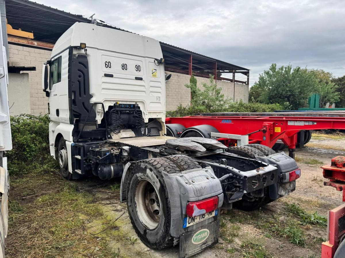 MAN TGX 18.480 - Cabeza tractora: foto 4 MAN TGX 18.480 - Cabeza tractora: foto 4