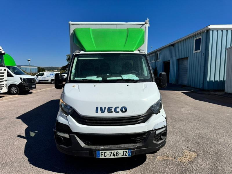 Iveco 35C14 CAISSE HAYON - Furgoneta caja cerrada: foto 3 Iveco 35C14 CAISSE HAYON - Furgoneta caja cerrada: foto 3
