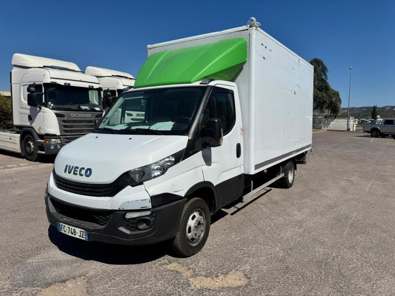 Iveco 35C14 CAISSE HAYON - Furgoneta caja cerrada: foto 1 Iveco 35C14 CAISSE HAYON - Furgoneta caja cerrada: foto 1