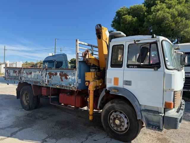Iveco UNIC 175-24 BENNE GRUE - Camión volquete, Camión grúa: foto 2 Iveco UNIC 175-24 BENNE GRUE - Camión volquete, Camión grúa: foto 2