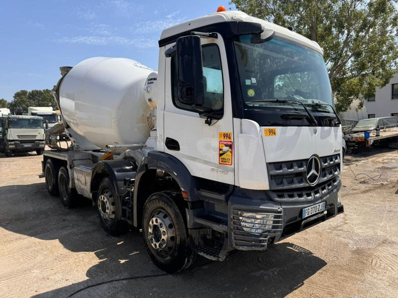 Camión hormigonera Mercedes 3240: foto 1
