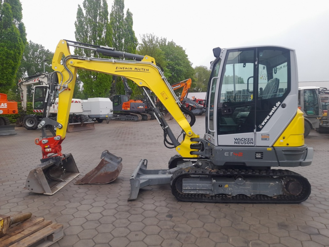 Neuson ET42 - Miniexcavadora: foto 1 Neuson ET42 - Miniexcavadora: foto 1