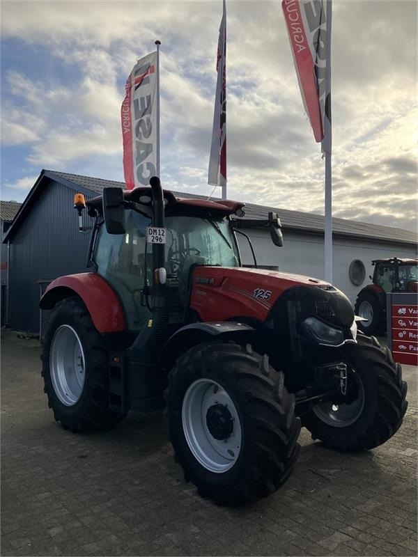 Case IH Maxxum 125 - Tractor: foto 1 Case IH Maxxum 125 - Tractor: foto 1