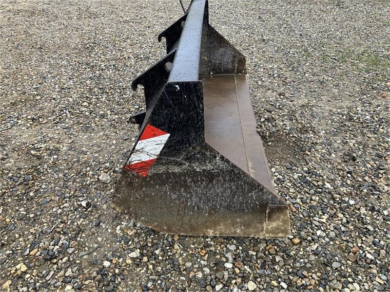 Manitou 220 cm - Cazo cargador: foto 3 Manitou 220 cm - Cazo cargador: foto 3