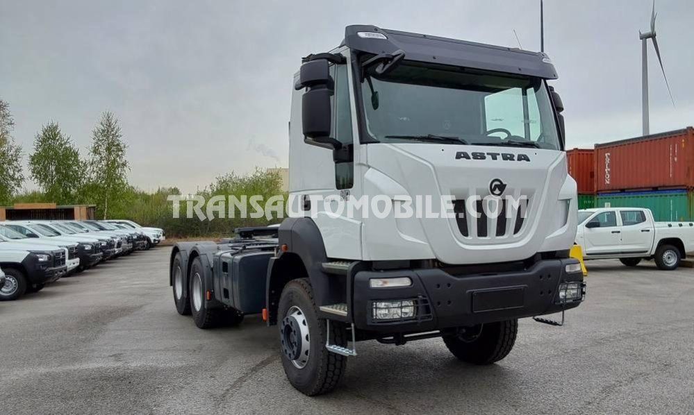 Iveco Astra HD9 64.44T 12.9L DIESEL - Cabeza tractora: foto 4 Iveco Astra HD9 64.44T 12.9L DIESEL - Cabeza tractora: foto 4