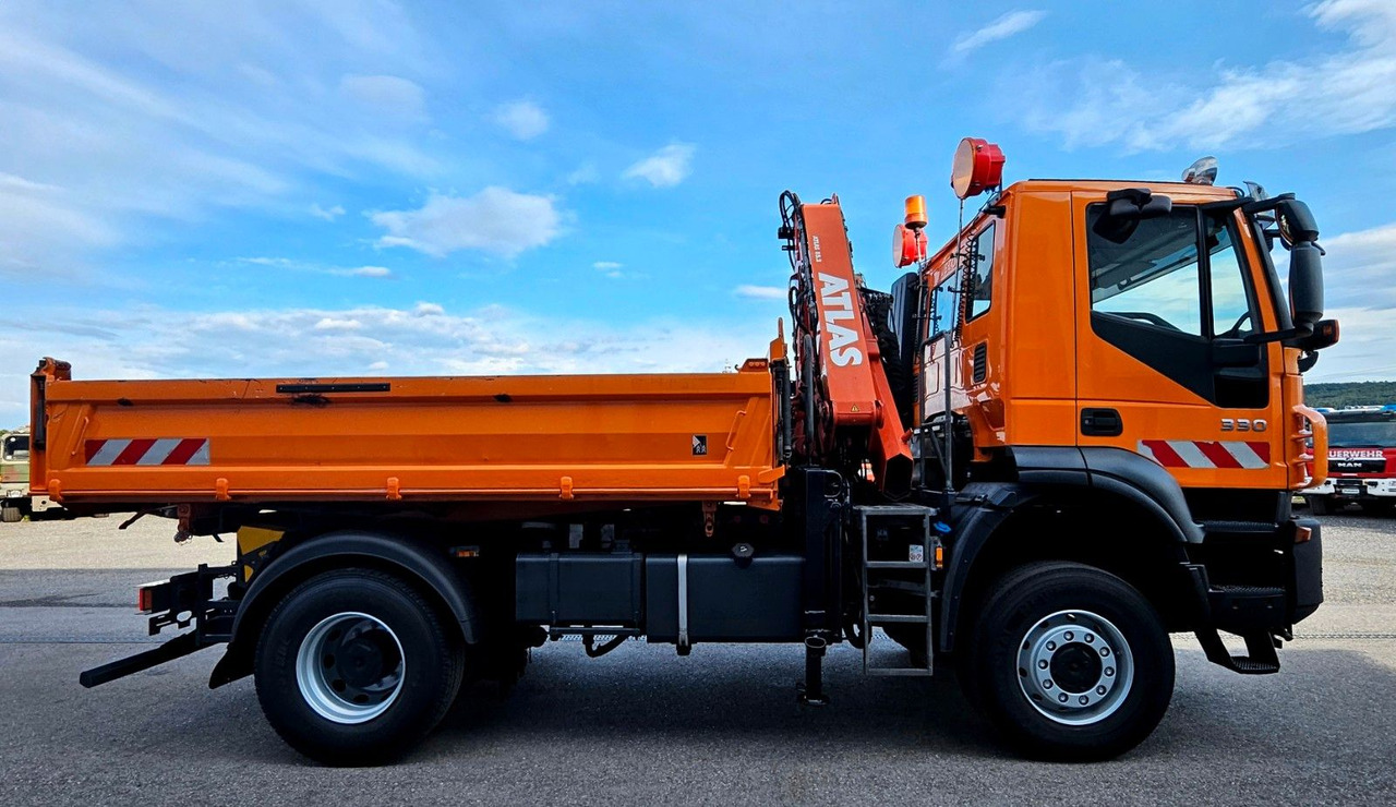 Iveco Trakker 190T33 4x4 Euro5 Kran Atlas Funk - Camión volquete, Camión grúa: foto 5 Iveco Trakker 190T33 4x4 Euro5 Kran Atlas Funk - Camión volquete, Camión grúa: foto 5