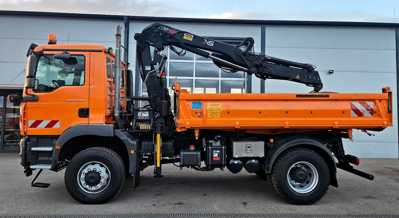 MAN TGM 18.280 4x4 HIAB 111-3 Funk Kran Winterdienst - Camión volquete, Camión grúa: foto 5 MAN TGM 18.280 4x4 HIAB 111-3 Funk Kran Winterdienst - Camión volquete, Camión grúa: foto 5