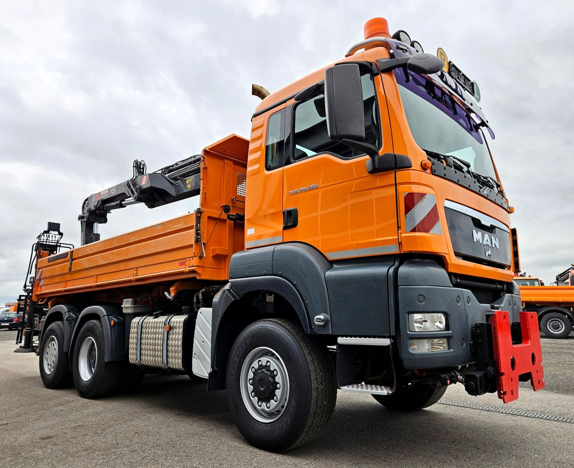 MAN TGS 28.360 6x4-4 HIAB 144E-4 Kran Euro5 - Camión volquete, Camión grúa: foto 1 MAN TGS 28.360 6x4-4 HIAB 144E-4 Kran Euro5 - Camión volquete, Camión grúa: foto 1