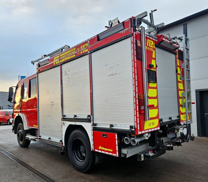 Mercedes-Benz Atego 1529 4x4 Feuerwehr Schlingmann LF20 - Camión de bomberos: foto 5 Mercedes-Benz Atego 1529 4x4 Feuerwehr Schlingmann LF20 - Camión de bomberos: foto 5