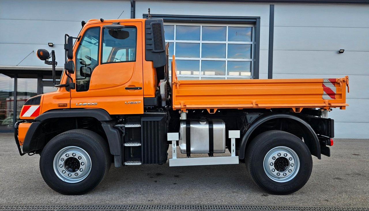Unimog U527 UGE Euro6 VarioPilot Hydrostat - Camión volquete: foto 2 Unimog U527 UGE Euro6 VarioPilot Hydrostat - Camión volquete: foto 2