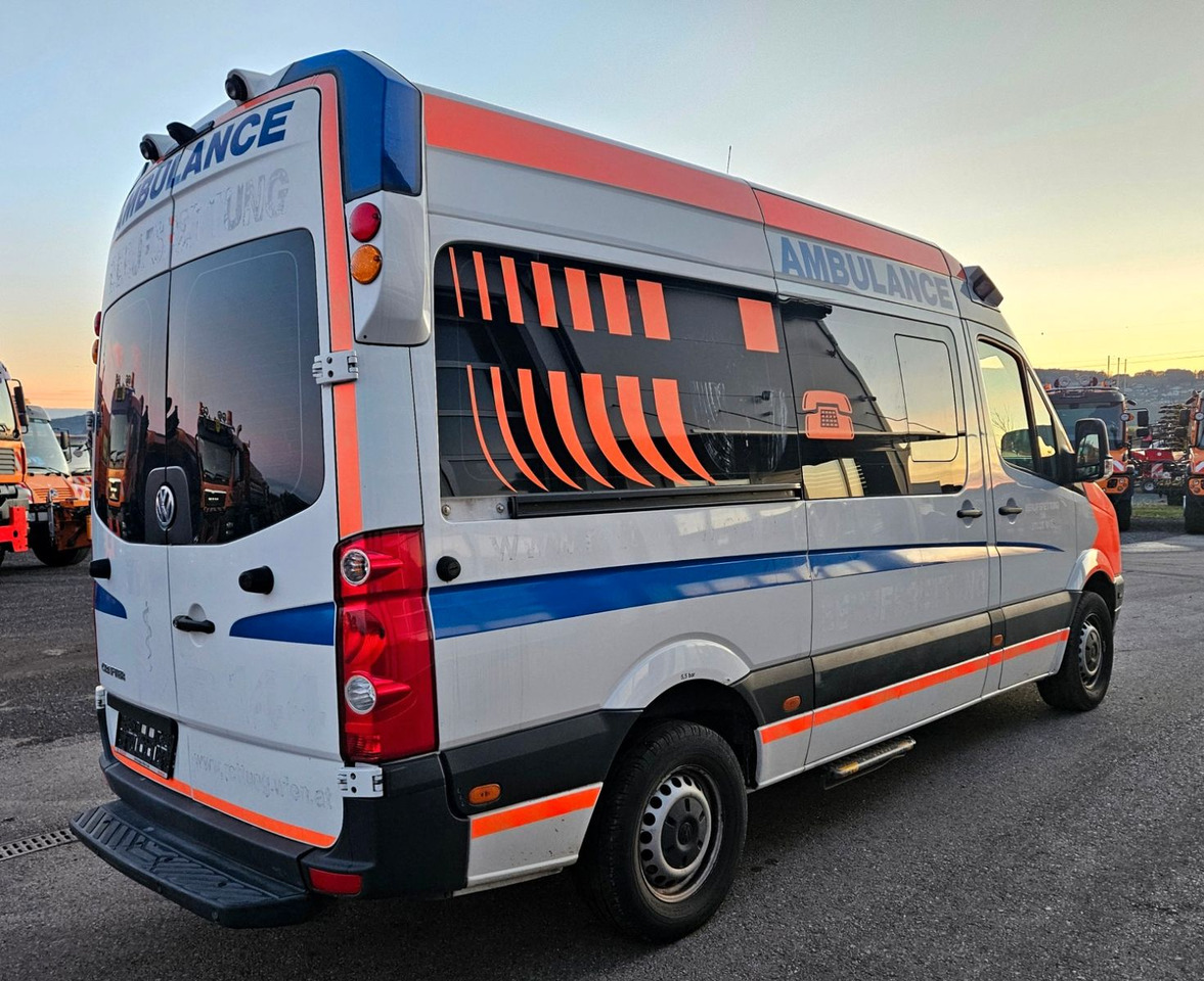 Volkswagen CRAFTER TDI Ambulance RTW L2H2 DLOUHY - Ambulancia: foto 4 Volkswagen CRAFTER TDI Ambulance RTW L2H2 DLOUHY - Ambulancia: foto 4