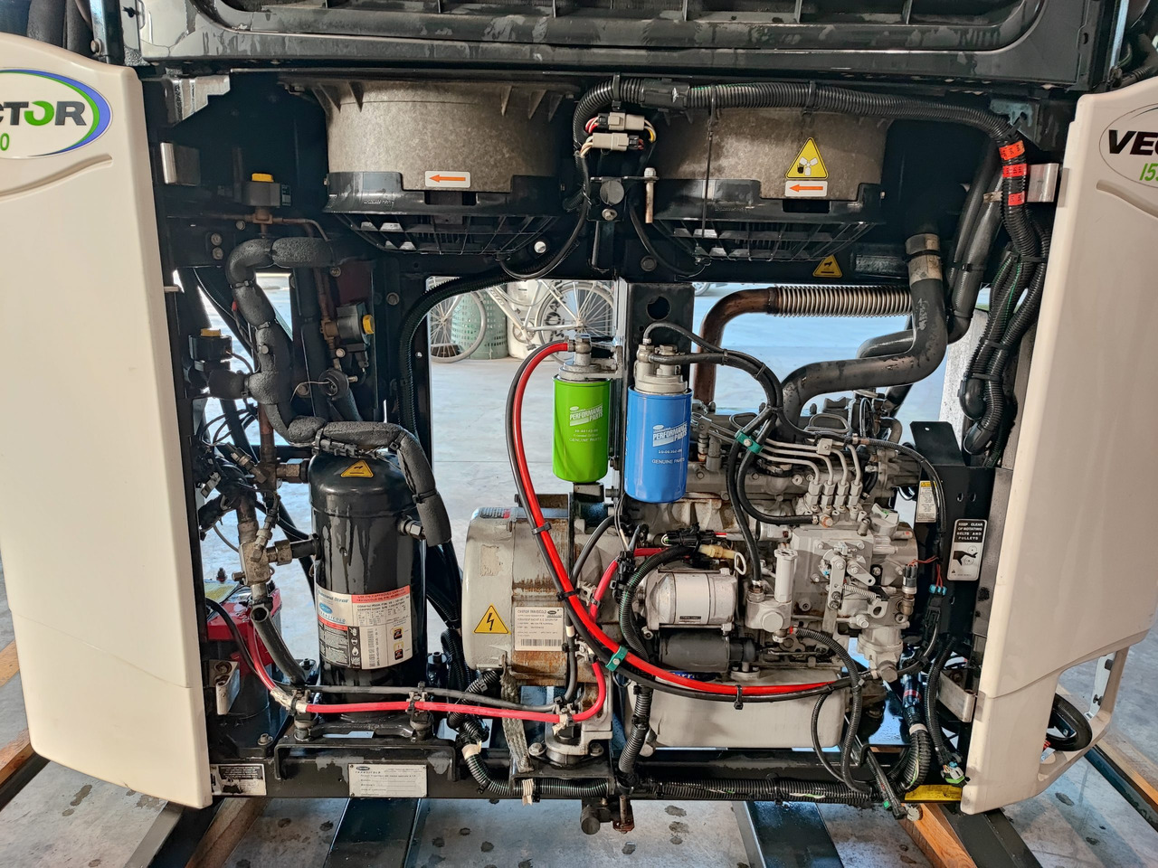 Motore Frigo Carrier Vector 1550 - Refrigerador: foto 4 Motore Frigo Carrier Vector 1550 - Refrigerador: foto 4