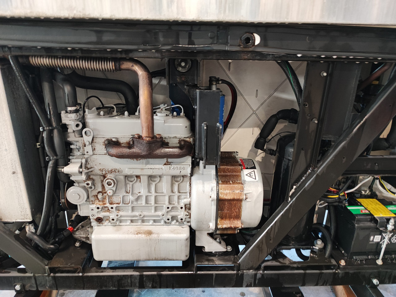 Motore Frigo Carrier Vector 1550 - Refrigerador: foto 5 Motore Frigo Carrier Vector 1550 - Refrigerador: foto 5