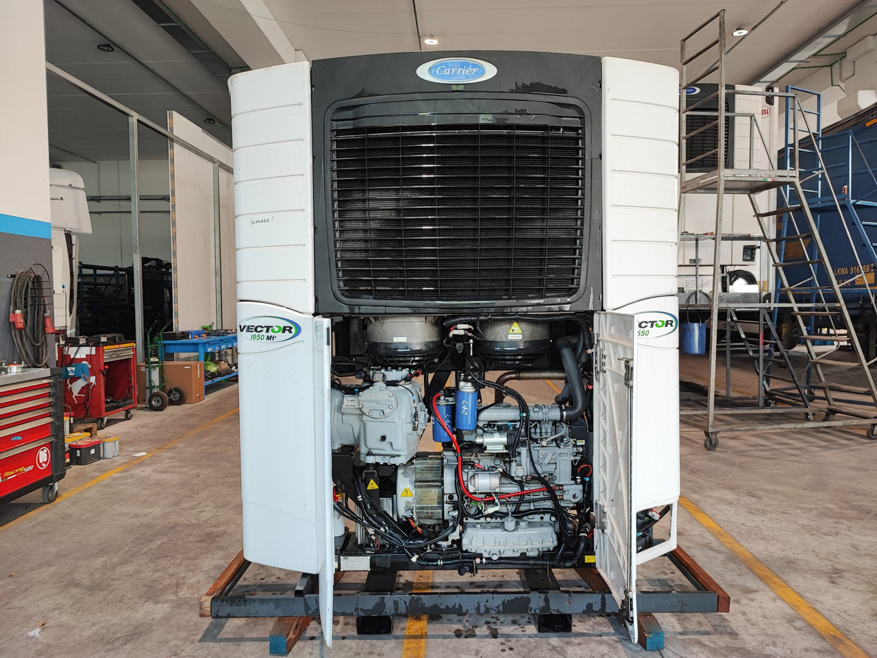 Motore frigo Carrier Vector 1550 pezzi di ricambio - Refrigerador: foto 2 Motore frigo Carrier Vector 1550 pezzi di ricambio - Refrigerador: foto 2