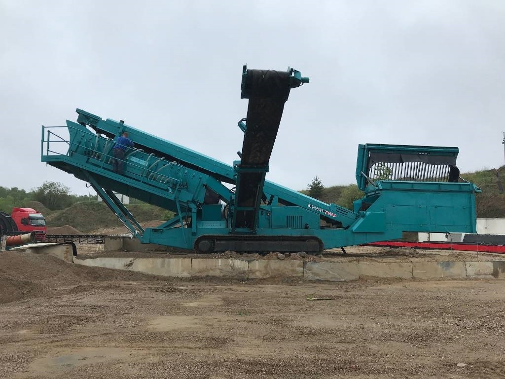 PowerScreen Chieftain 1800 - Cribadora: foto 4 PowerScreen Chieftain 1800 - Cribadora: foto 4