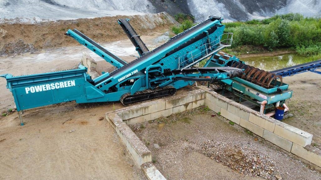 PowerScreen Chieftain 2100  - Cribadora: foto 2 PowerScreen Chieftain 2100  - Cribadora: foto 2