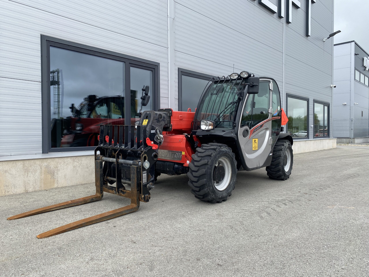Manitou MT625H - Manipulador telescópico: foto 1 Manitou MT625H - Manipulador telescópico: foto 1