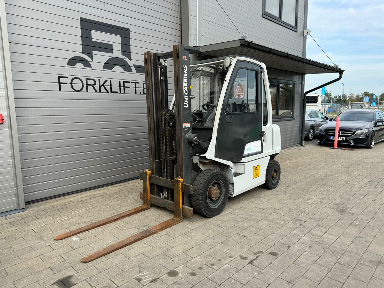 Unicarriers Y1D2A25Q - Carretilla elevadora diésel: foto 1 Unicarriers Y1D2A25Q - Carretilla elevadora diésel: foto 1