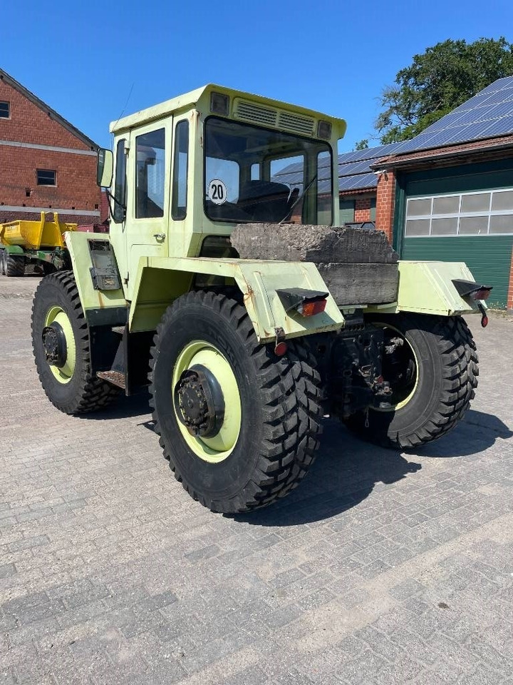 MB Trac 1300 - Tractor: foto 2 MB Trac 1300 - Tractor: foto 2