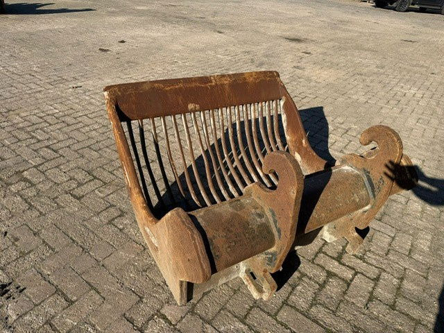 Beco Puinbak CW30 1300mm Skeleton Bucket - Cuchara para clasificación para Maquinaria de construcción: foto 1 Beco Puinbak CW30 1300mm Skeleton Bucket - Cuchara para clasificación para Maquinaria de construcción: foto 1