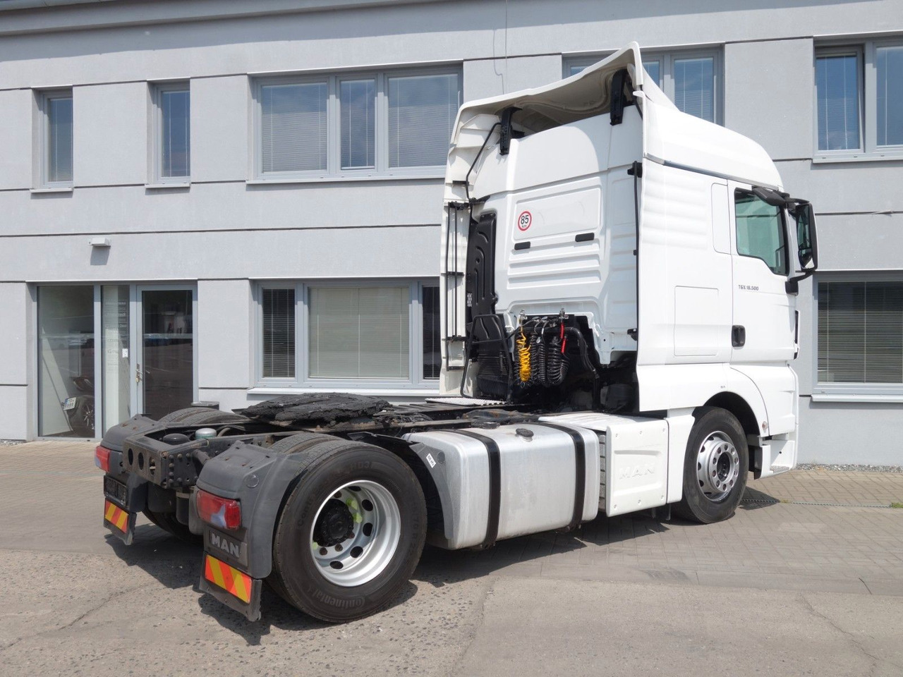 MAN TGX 18.500 XLX E6 Sandard - Cabeza tractora: foto 5 MAN TGX 18.500 XLX E6 Sandard - Cabeza tractora: foto 5