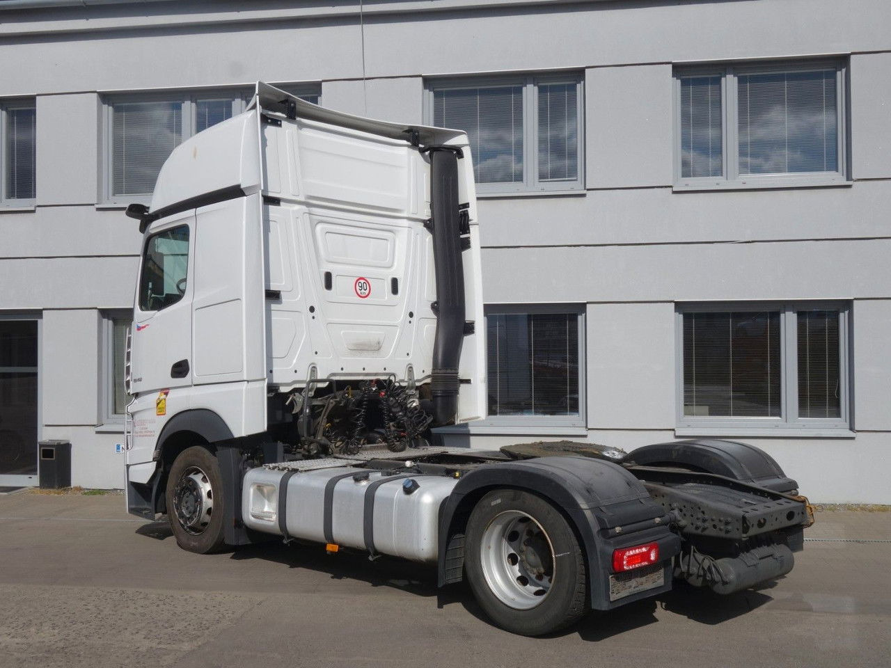 Mercedes-Benz 1848 MP5 Lsnrl, Giga Space, Camera - Cabeza tractora: foto 3 Mercedes-Benz 1848 MP5 Lsnrl, Giga Space, Camera - Cabeza tractora: foto 3