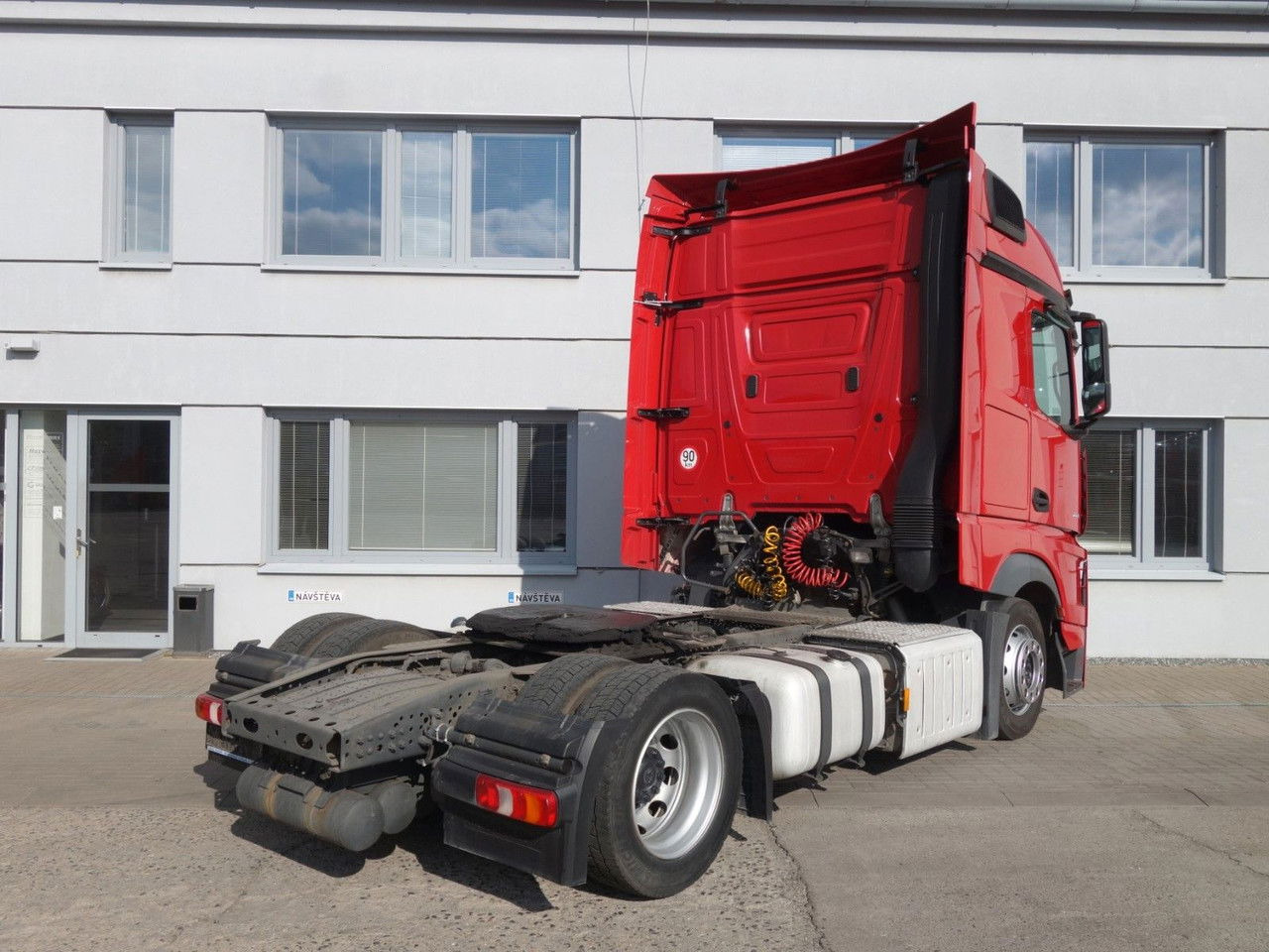 Leasing para  Mercedes-Benz Actros 1845 Lsnrl, Lowdeck, Standklima Mercedes-Benz Actros 1845 Lsnrl, Lowdeck, Standklima: foto 6 Leasing para  Mercedes-Benz Actros 1845 Lsnrl, Lowdeck, Standklima Mercedes-Benz Actros 1845 Lsnrl, Lowdeck, Standklima: foto 6