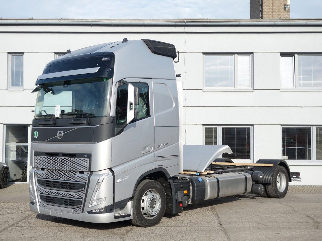 Volvo FH 13 XL 460 Turbo Compound Neue - Camión portacontenedore/ Intercambiable: foto 1 Volvo FH 13 XL 460 Turbo Compound Neue - Camión portacontenedore/ Intercambiable: foto 1
