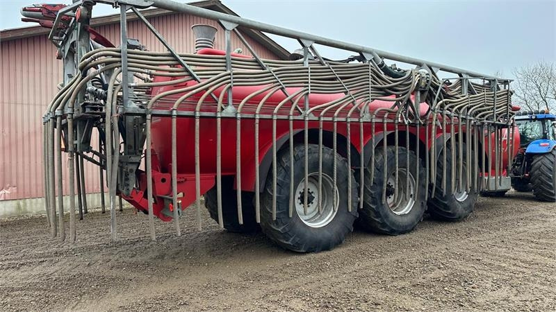 AP GV 35 - Cuba de purín: foto 2 AP GV 35 - Cuba de purín: foto 2