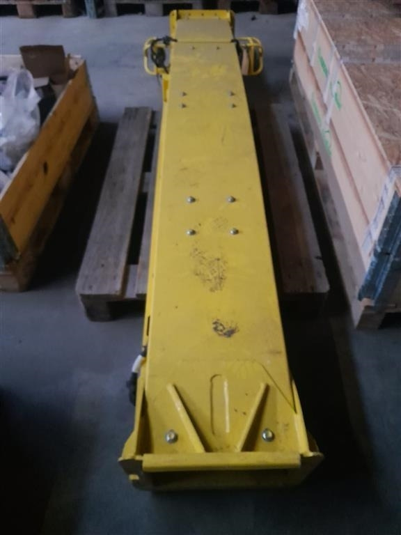 John Deere 8400 Tud - Maquinaria de henificación: foto 2 John Deere 8400 Tud - Maquinaria de henificación: foto 2