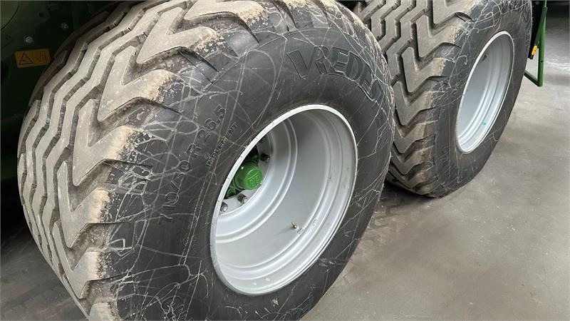 Krone Big Pack 1290 HDP II XC - Empacadora de pacas cuadradas: foto 3 Krone Big Pack 1290 HDP II XC - Empacadora de pacas cuadradas: foto 3