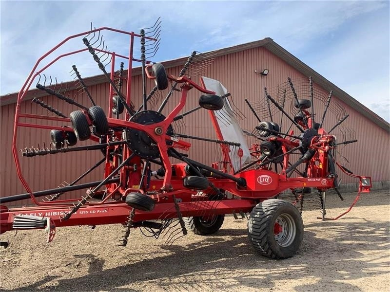 Lely Hibiscus 1515 CD Profi - Henificadora: foto 1 Lely Hibiscus 1515 CD Profi - Henificadora: foto 1