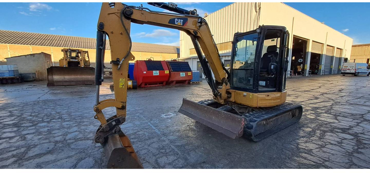 CAT 305E2CR - Excavadora de cadenas: foto 1 CAT 305E2CR - Excavadora de cadenas: foto 1