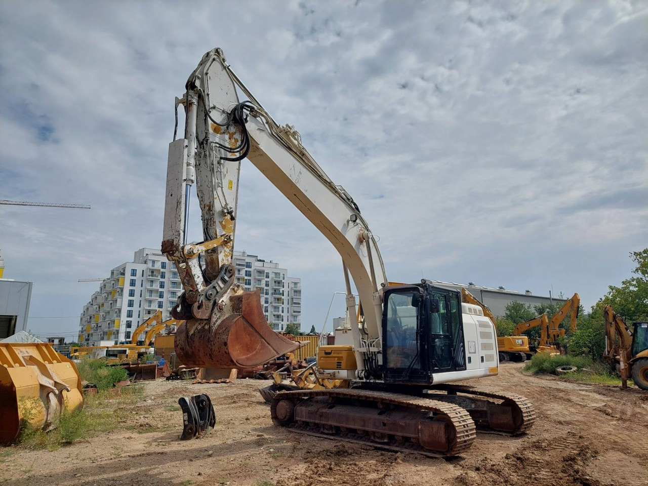 CAT 326FL - Excavadora de cadenas: foto 1 CAT 326FL - Excavadora de cadenas: foto 1