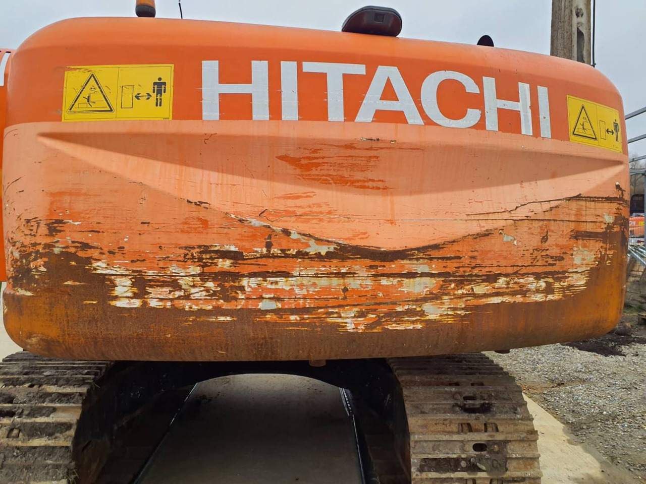 HITACHI ZX2400N-3 - Excavadora de cadenas: foto 4 HITACHI ZX2400N-3 - Excavadora de cadenas: foto 4