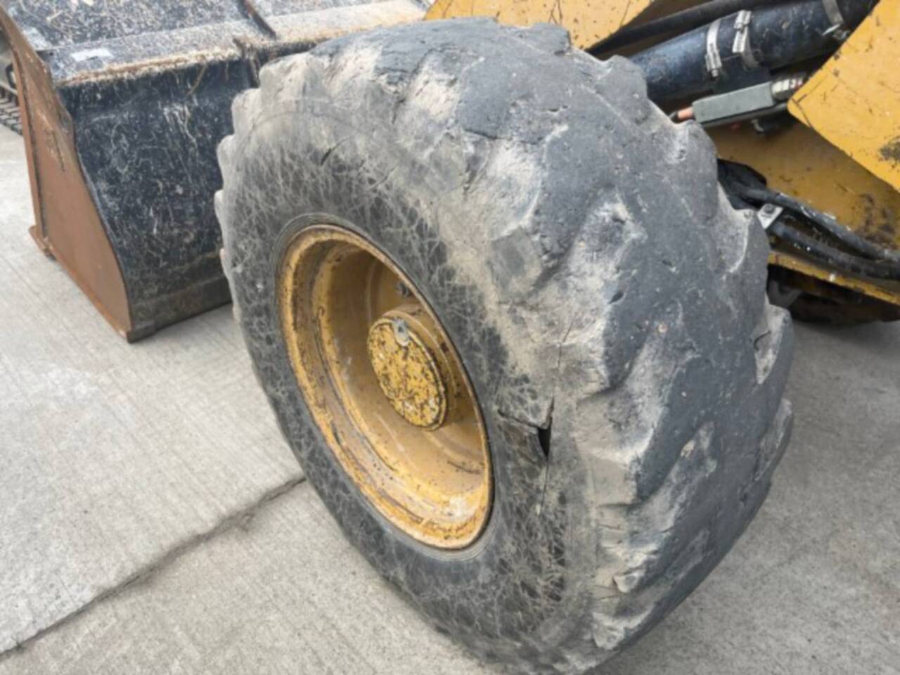 Cargadora de ruedas CAT 908M: foto 17