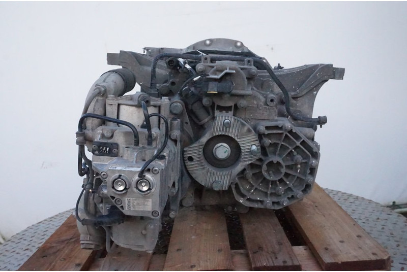 Mercedes-Benz G211-12KL MP4 + VOITH OM470 715 352 G1 951302 - Caja de cambios para Camión: foto 4 Mercedes-Benz G211-12KL MP4 + VOITH OM470 715 352 G1 951302 - Caja de cambios para Camión: foto 4