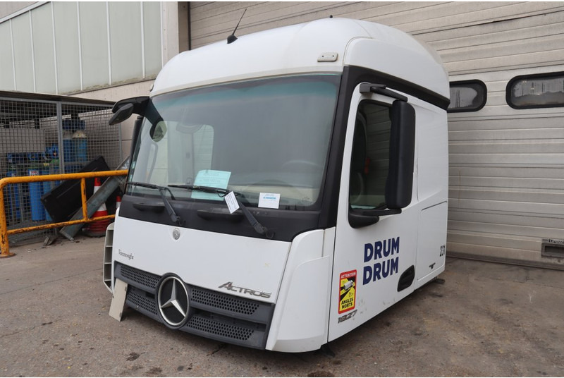 Mercedes-Benz L-STREAMSPACE 2.3MM 170 TUNNEL - Cabina e interior para Camión: foto 2 Mercedes-Benz L-STREAMSPACE 2.3MM 170 TUNNEL - Cabina e interior para Camión: foto 2