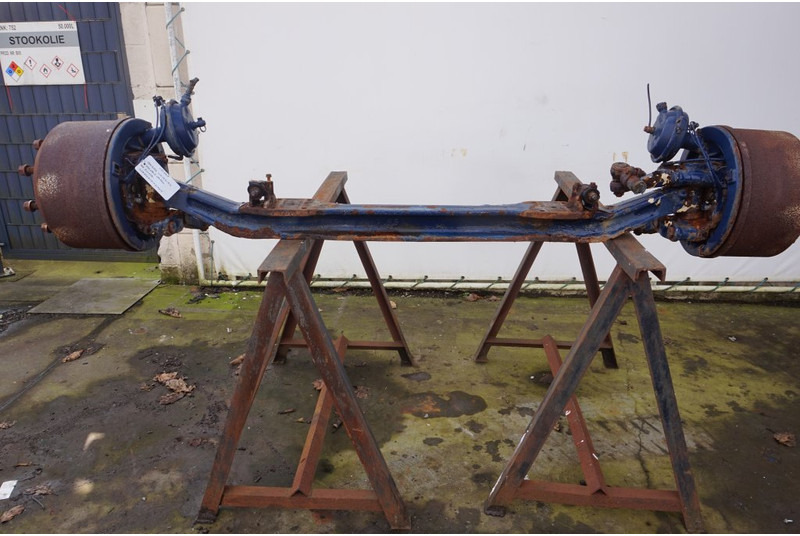 Mercedes-Benz VL3/13 D-5.6 - Eje delantero para Camión: foto 1 Mercedes-Benz VL3/13 D-5.6 - Eje delantero para Camión: foto 1