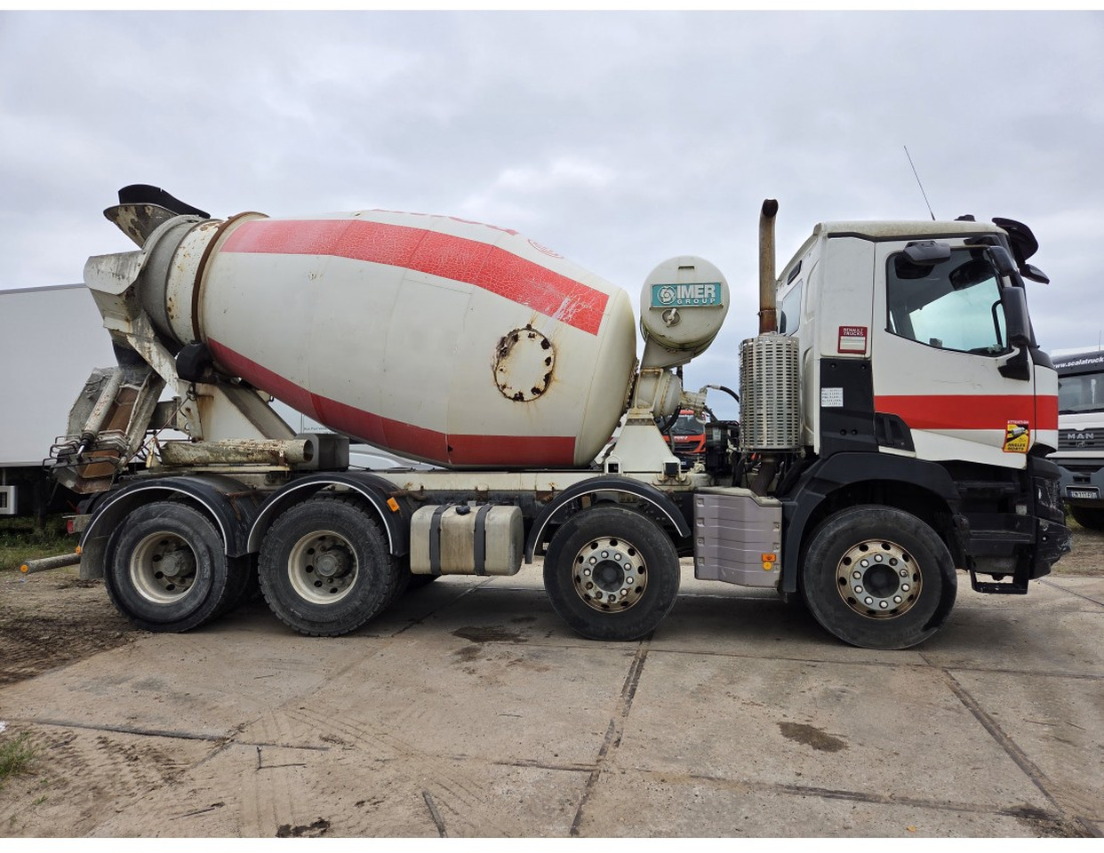 Renault C430 8X4 CONCRETE MIXER MANUAL GEARBOX - Camión hormigonera: foto 4 Renault C430 8X4 CONCRETE MIXER MANUAL GEARBOX - Camión hormigonera: foto 4