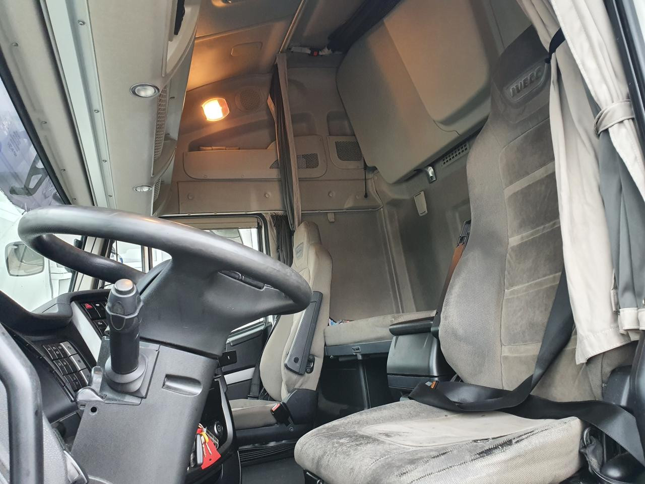 Cabeza tractora IVECO Stralis AS440S46T/P: foto 7 Cabeza tractora IVECO Stralis AS440S46T/P: foto 7