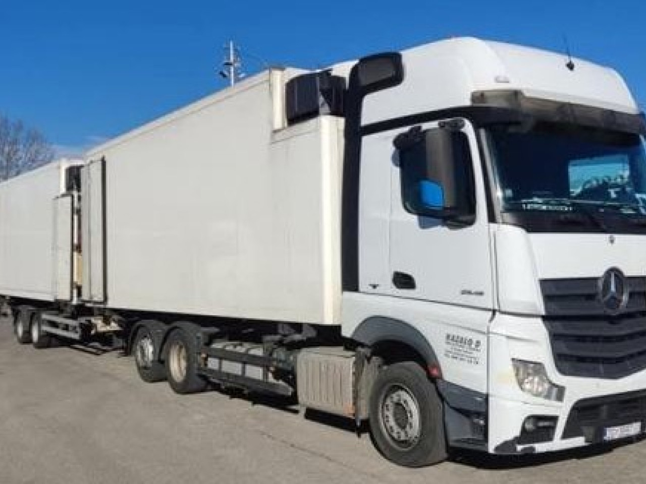 MERCEDES-BENZ Actros 25.480 - Furgoneta frigorifica: foto 1 MERCEDES-BENZ Actros 25.480 - Furgoneta frigorifica: foto 1