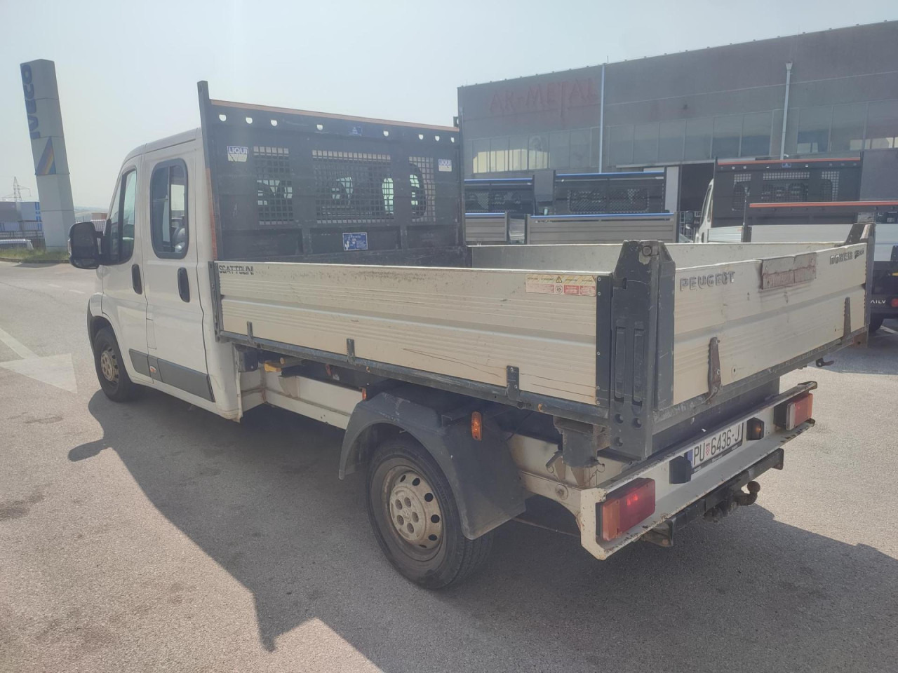 PEUGEOT Boxer 2.2 HDI - Furgoneta basculante, Furgoneta combi: foto 3 PEUGEOT Boxer 2.2 HDI - Furgoneta basculante, Furgoneta combi: foto 3