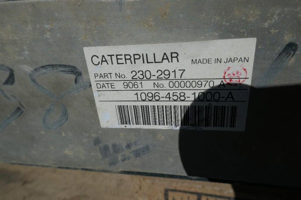 CAT 374 D Intercooler, 230-2917 - Radiador para Maquinaria de construcción: foto 2 CAT 374 D Intercooler, 230-2917 - Radiador para Maquinaria de construcción: foto 2