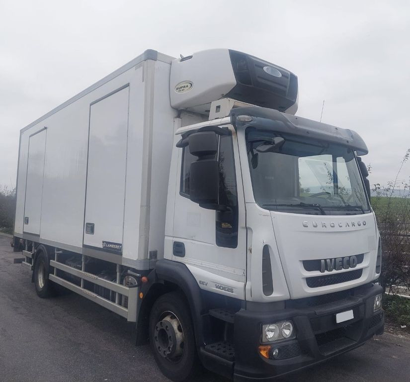 Iveco 140 E25 Eurocargo, E5, Carrier Supra 850 - Camión frigorífico: foto 1 Iveco 140 E25 Eurocargo, E5, Carrier Supra 850 - Camión frigorífico: foto 1