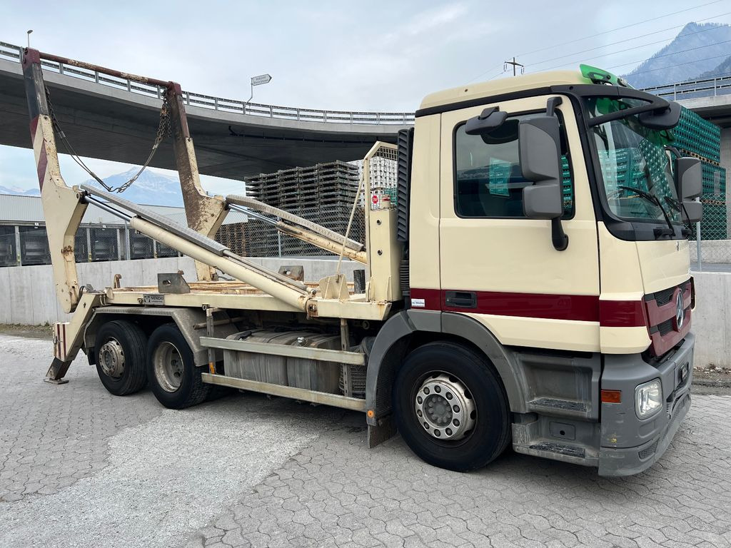 Mercedes-Benz Actros 2536 6x2, E5, MP3, WELAKI - Camión portacontenedor de cadenas: foto 5 Mercedes-Benz Actros 2536 6x2, E5, MP3, WELAKI - Camión portacontenedor de cadenas: foto 5