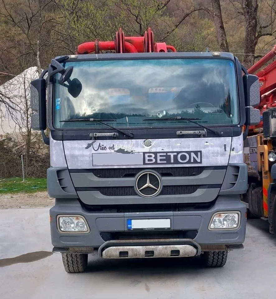 Mercedes-Benz Actros 4448 10x4, E5, MP-3, Putzmeister M46-5 - Camión bomba de hormigón: foto 4 Mercedes-Benz Actros 4448 10x4, E5, MP-3, Putzmeister M46-5 - Camión bomba de hormigón: foto 4
