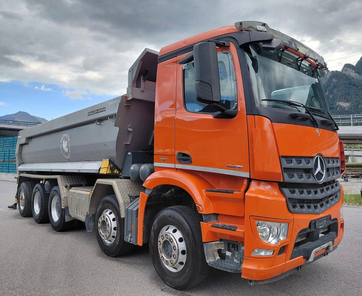 Mercedes-Benz Arocs 4451 10x4, E6, Meiller Dumper, Retarder - Camión volquete: foto 4 Mercedes-Benz Arocs 4451 10x4, E6, Meiller Dumper, Retarder - Camión volquete: foto 4